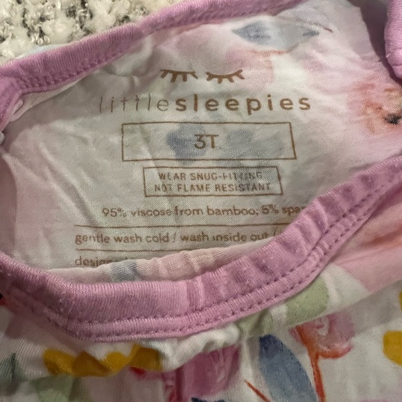 Little Sleepies Bella Blooms size 3t - Picture 3 of 3